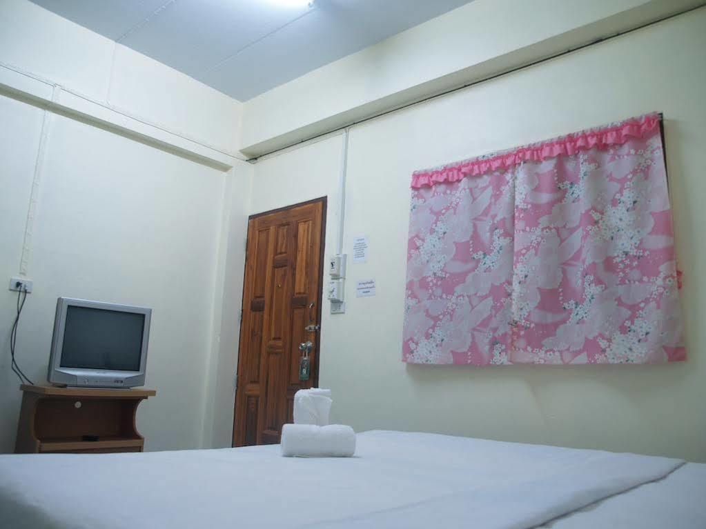 Sangaroon Hotel Пуа Экстерьер фото