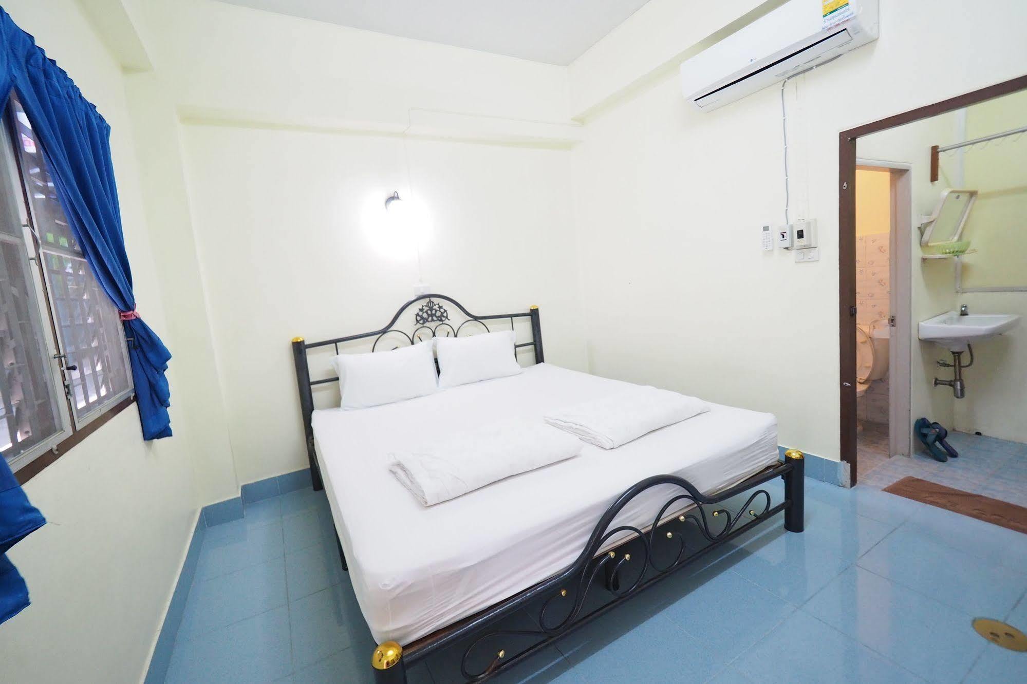 Sangaroon Hotel Пуа Экстерьер фото
